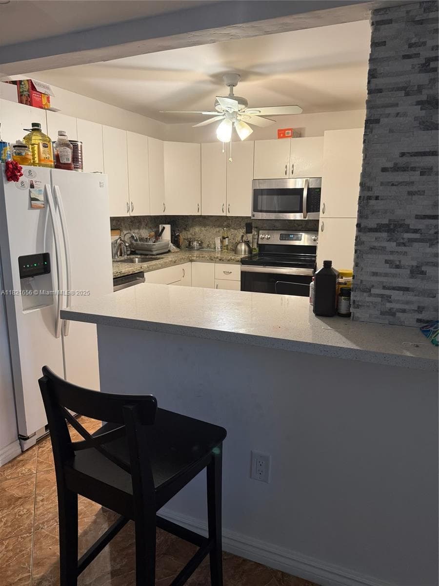 1833 S Ocean Dr # 305, Hallandale Beach, FL 33009 photo 5