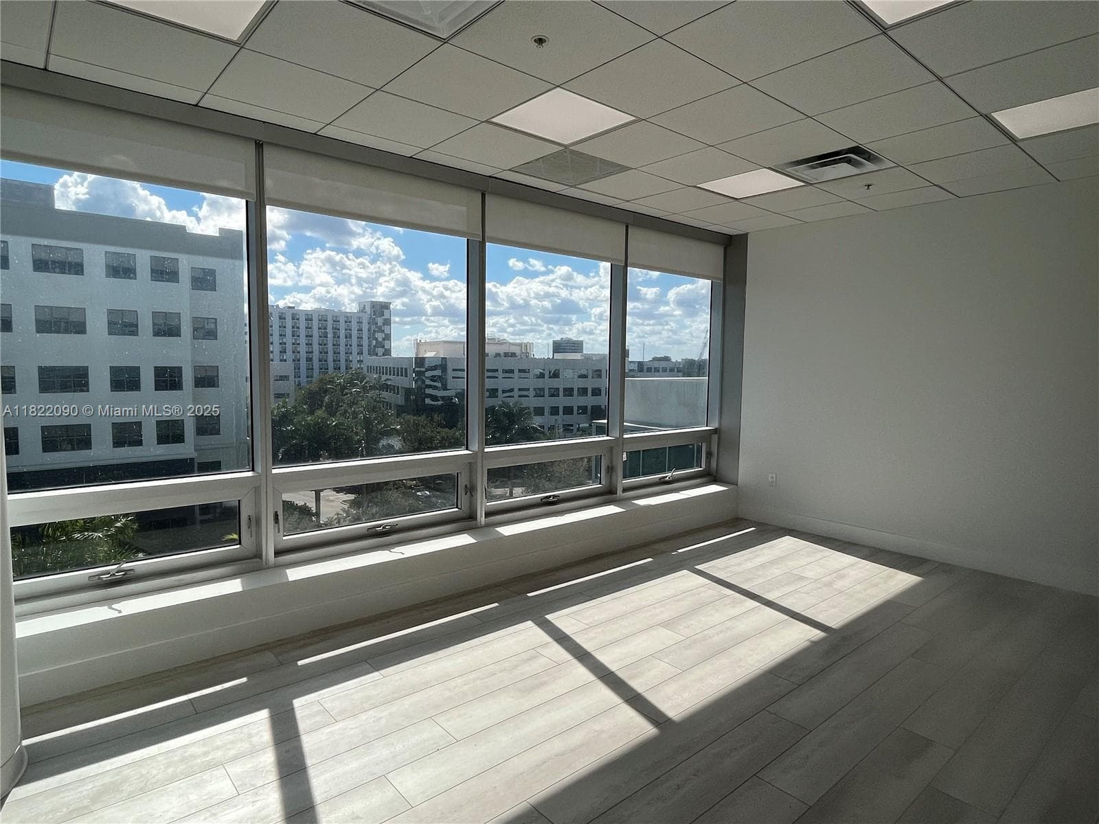 20900 NE 30th Ave # 410-411-412, Aventura, FL 33180 photo 2