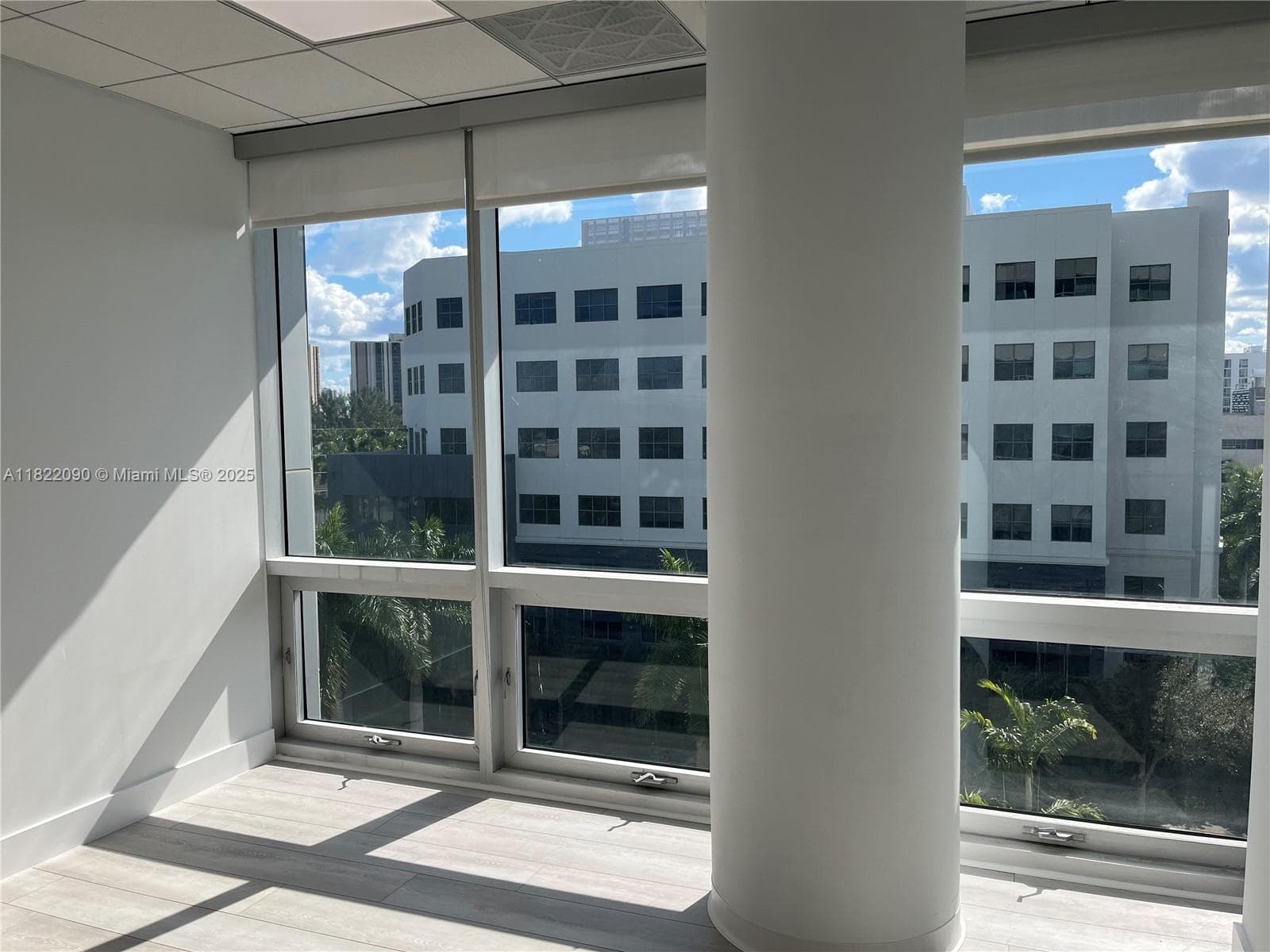 20900 NE 30th Ave # 410-411-412, Aventura, FL 33180 photo 3