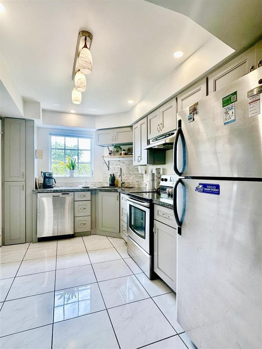 3475 Broken Woods Drive # 101, Coral Springs, FL 33065 photo 3