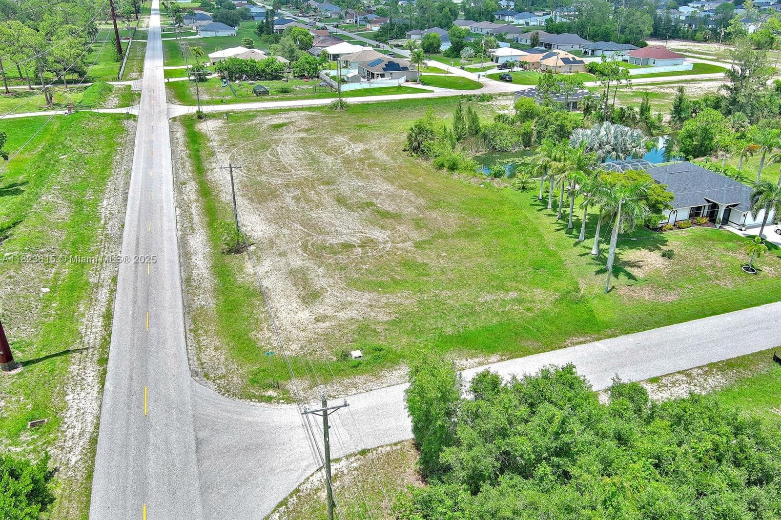 3417 ANDALUSIA BLVD, Cape Coral, FL 33909 photo 4
