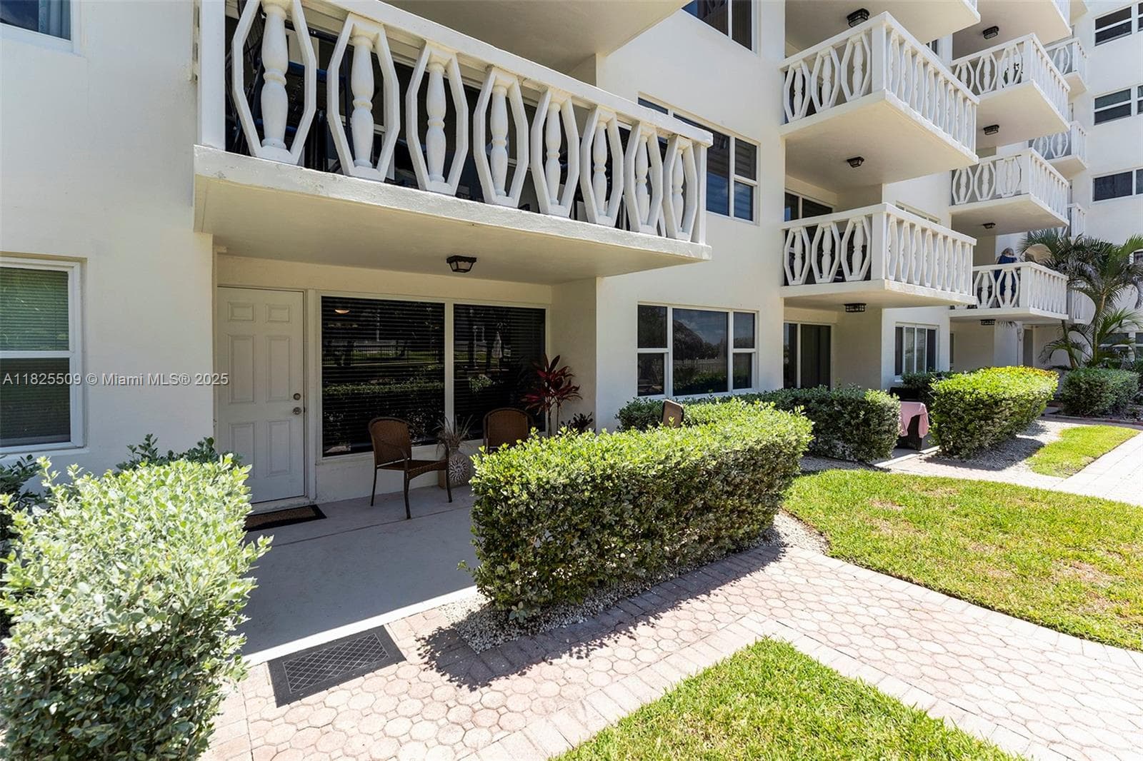 1169 Hillsboro Mile # 111, Hillsboro Beach, FL 33062 photo 5