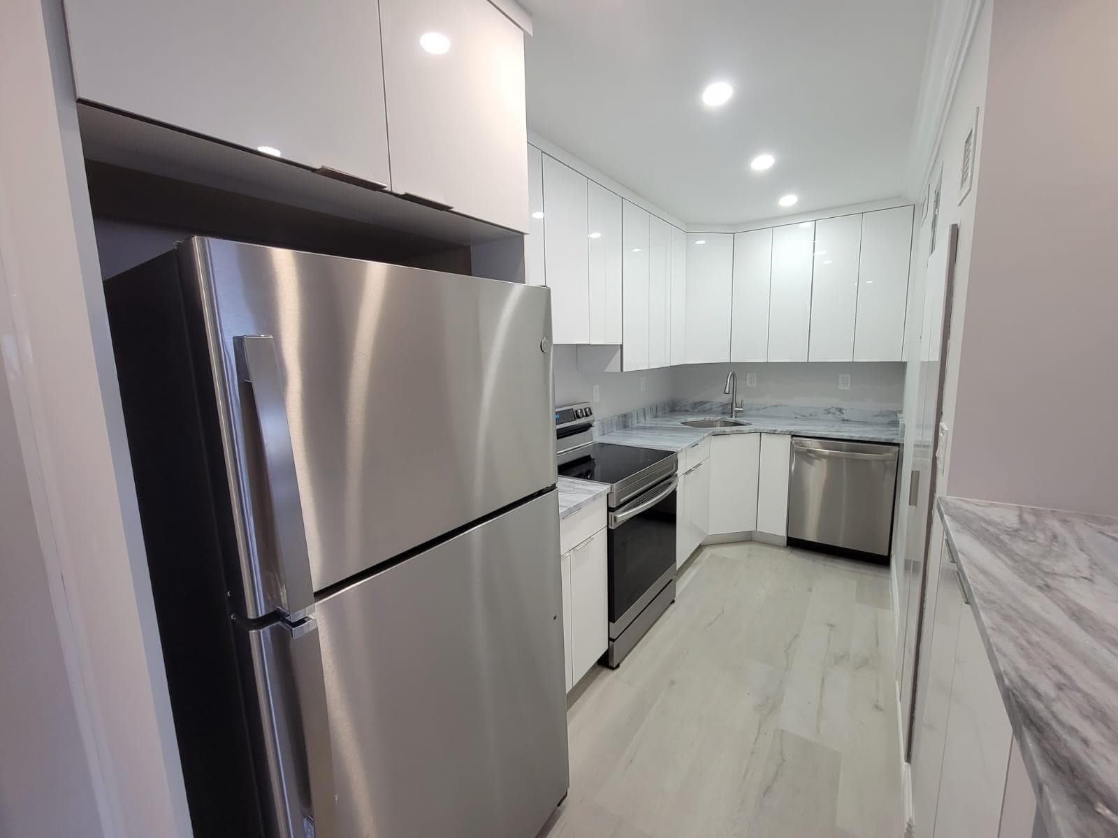 200 S Birch Road # 1205, Fort Lauderdale, FL 33316 photo 4
