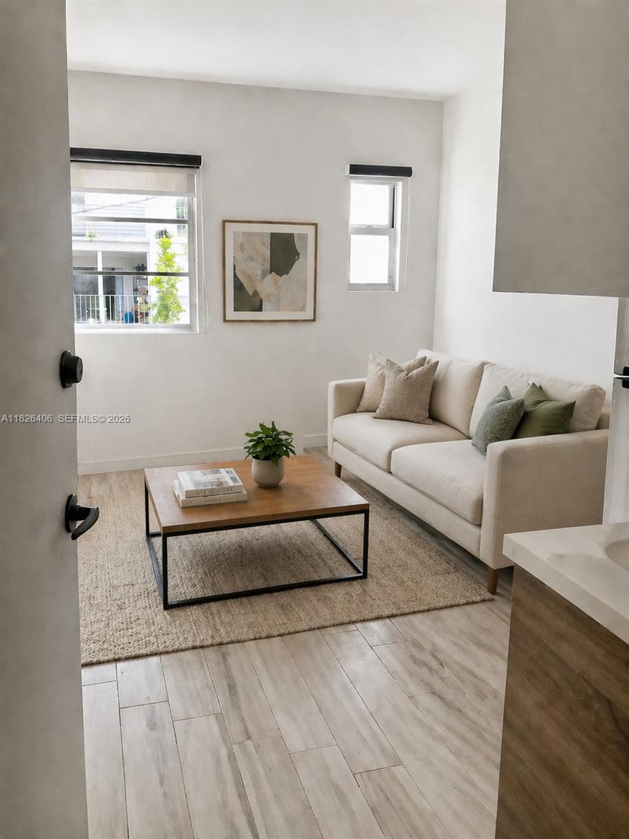 1560 Meridian Ave # 206, Miami Beach, FL 33139 photo 3