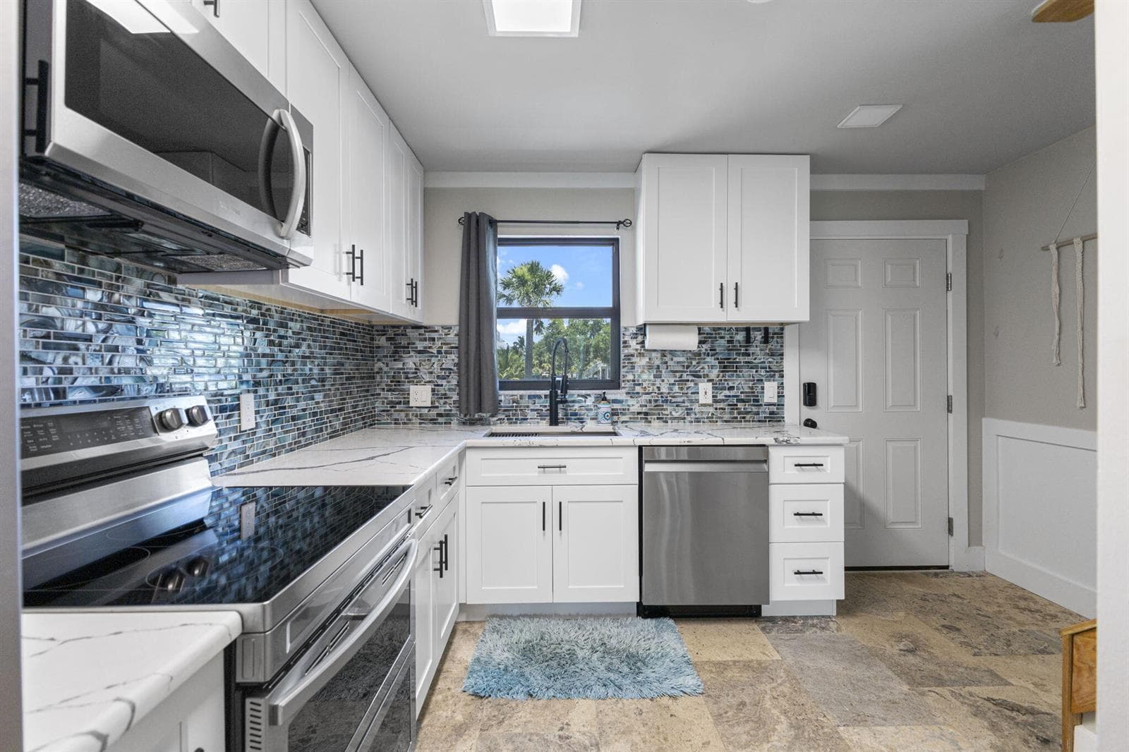 1300 Seaway Drive # D-14, Fort Pierce, FL 34949 photo 5