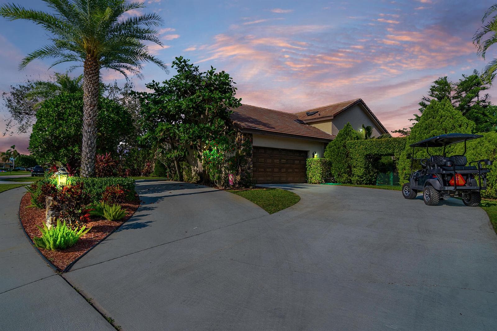 15835 Meadow Wood Drive, Wellington, FL 33414 photo 4