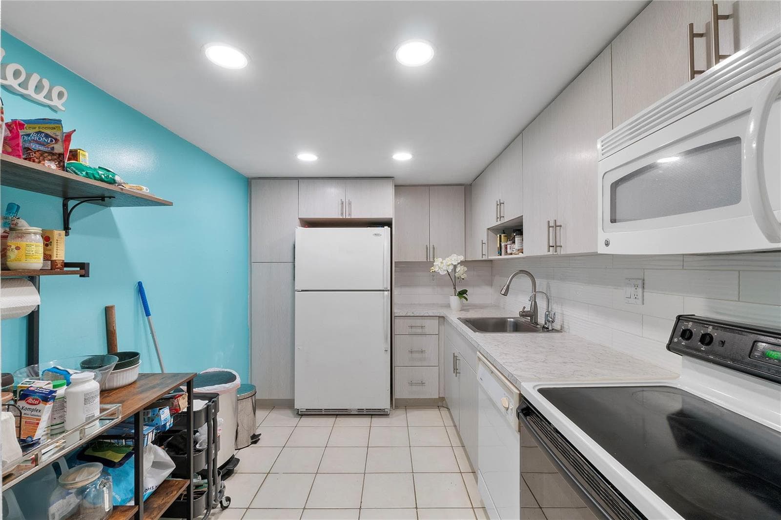 7750 W Mcnab Road # 203, Tamarac, FL 33321 photo 3