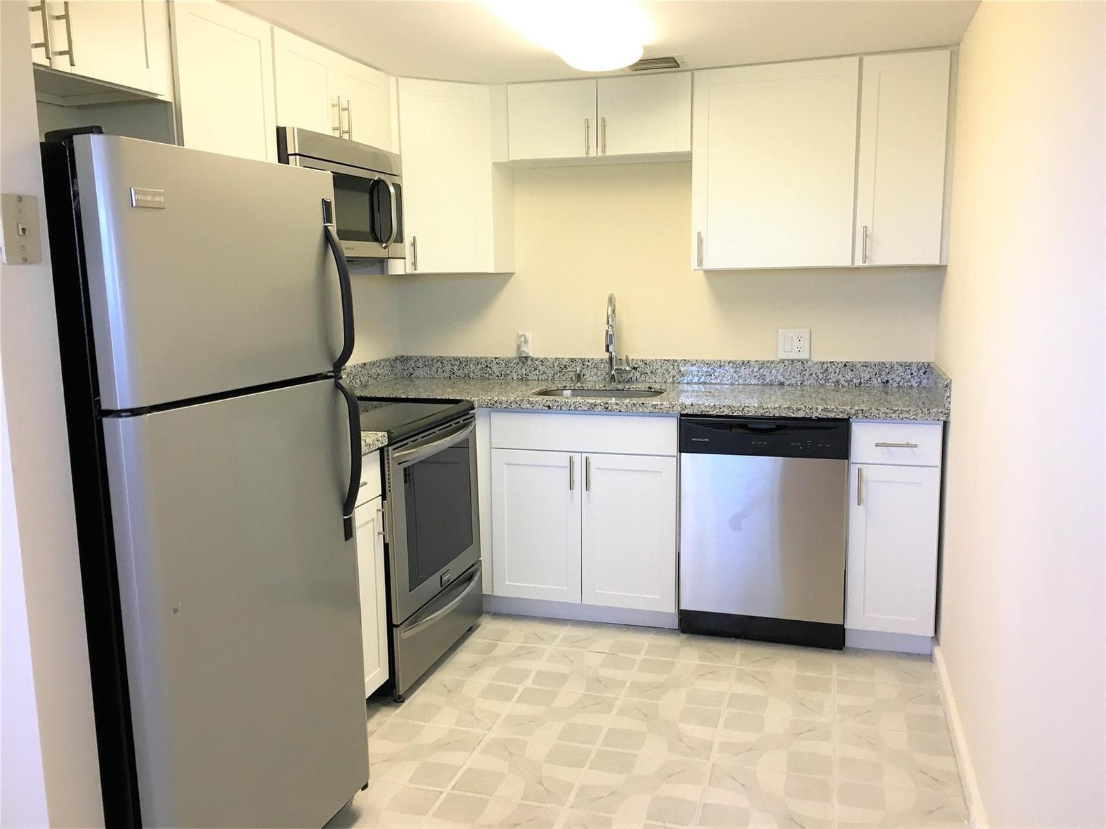 551 SW 135th Avenue # 405b, Pembroke Pines, FL 33027 photo 2
