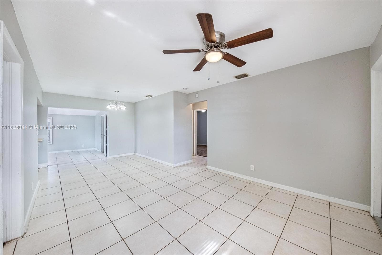 4130 NW 12th Ave, Oakland Park, FL 33309 photo 5