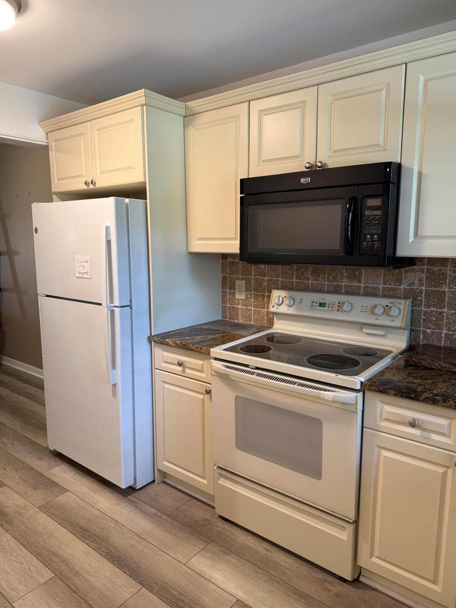 4760 Lucerne Lakes Boulevard W # 206, Lake Worth, FL 33467 photo 4