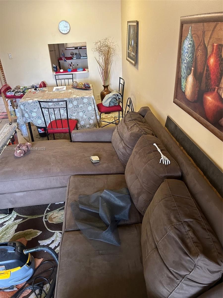 2800 W Sunrise Lakes Dr # 104, Sunrise, FL 33322 photo 3