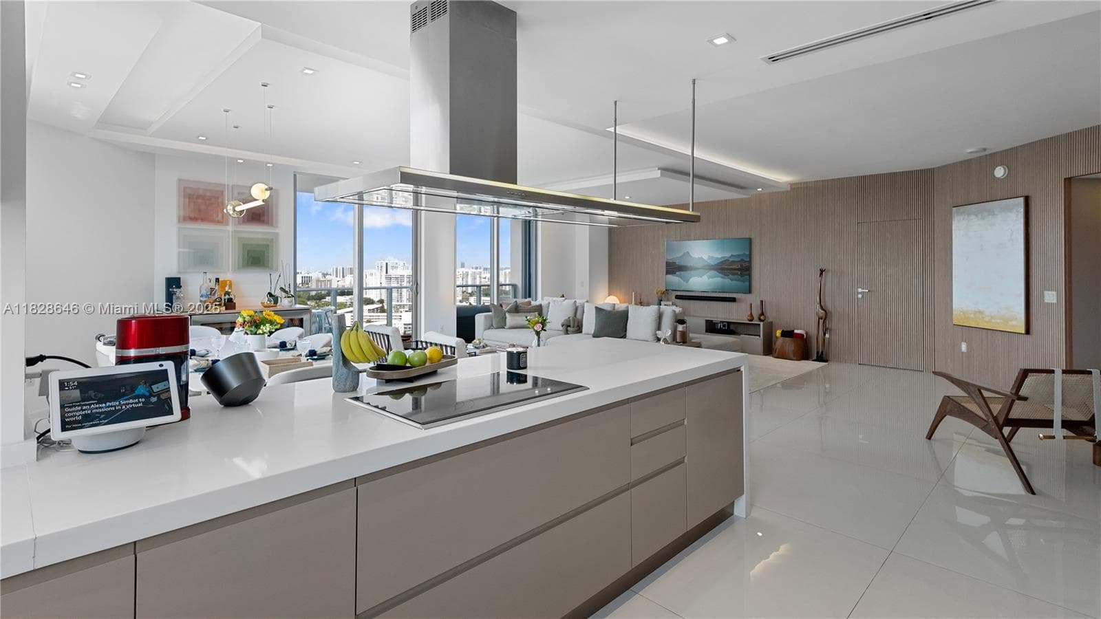 17301 Biscayne Blvd # 2102, North Miami Beach, FL 33160 photo 5
