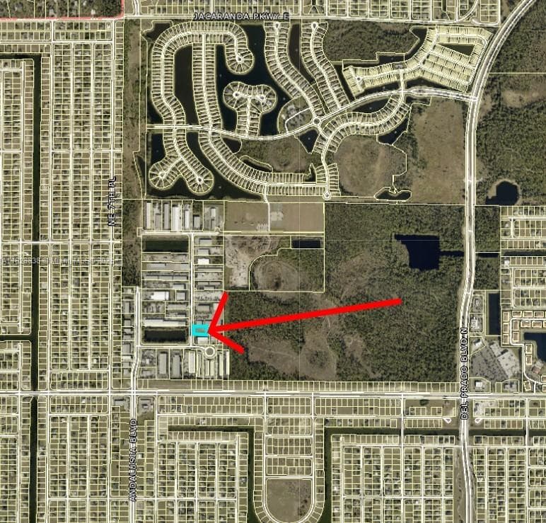 2513 NE 9th Ave, Cape Coral, FL 33909 photo 2