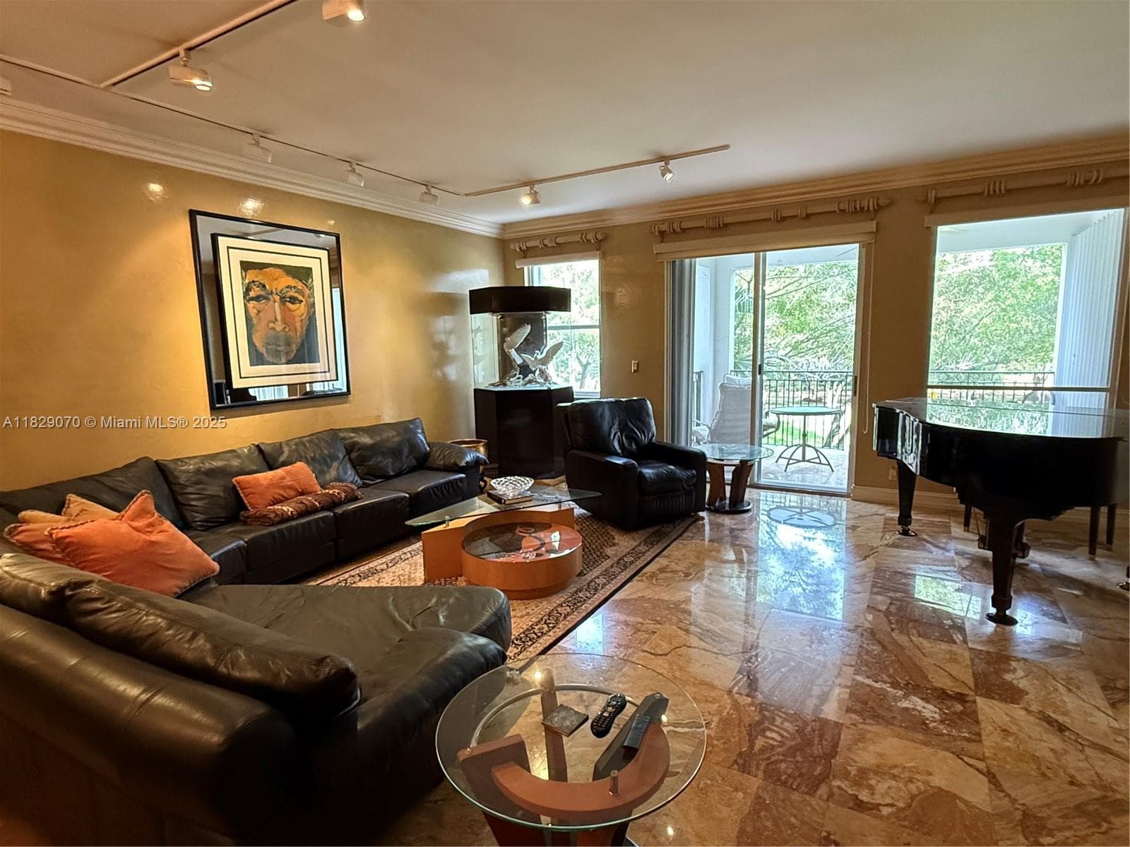 3700 Island Blvd # C203, Aventura, FL 33160 photo 2