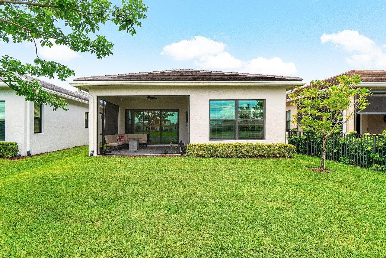 16070 Key Biscayne Lane, Westlake, FL 33470 photo 3