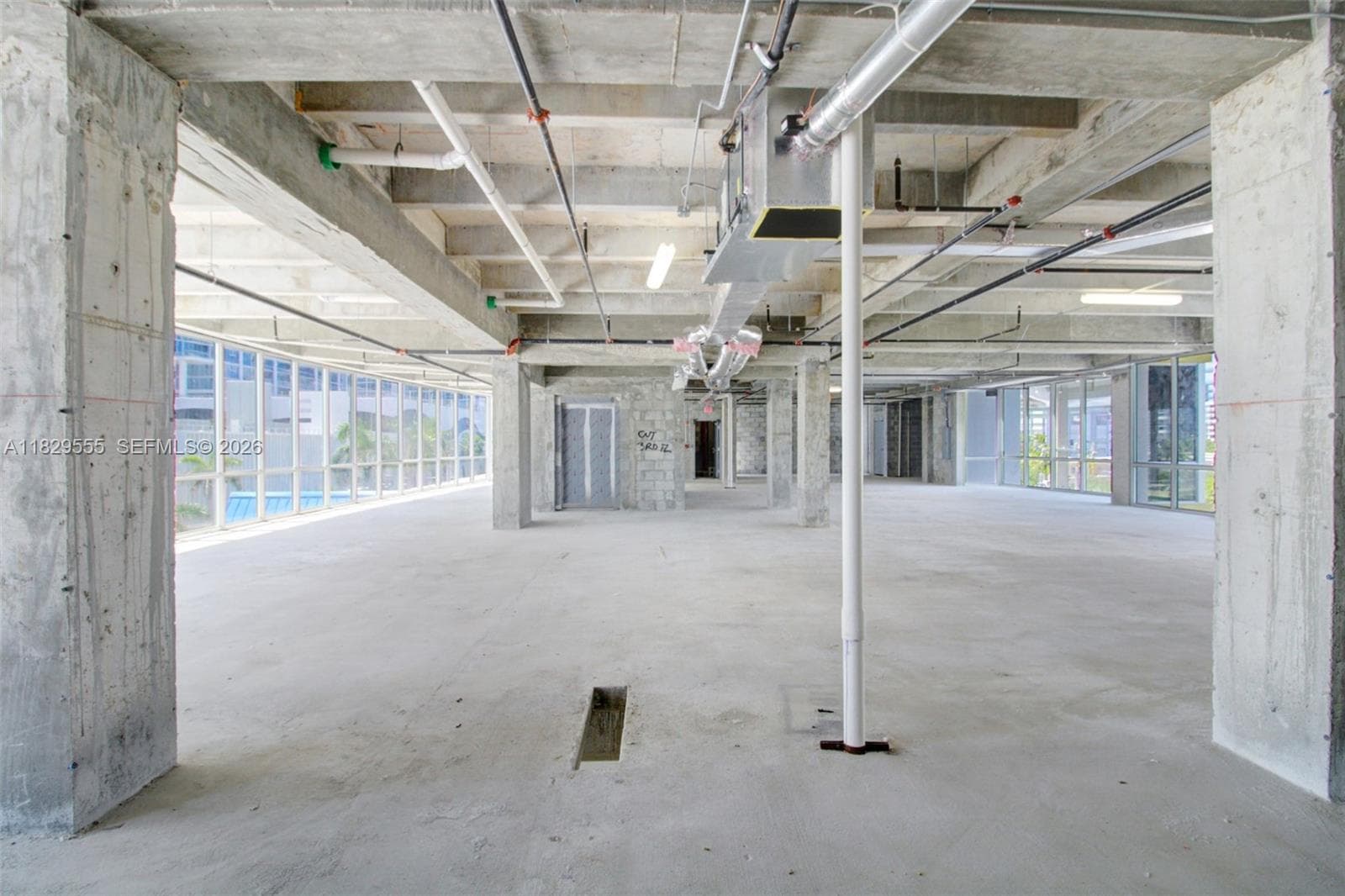6930 Collins Ave # 2nd Floor O1, Miami Beach, FL 33141 photo 2