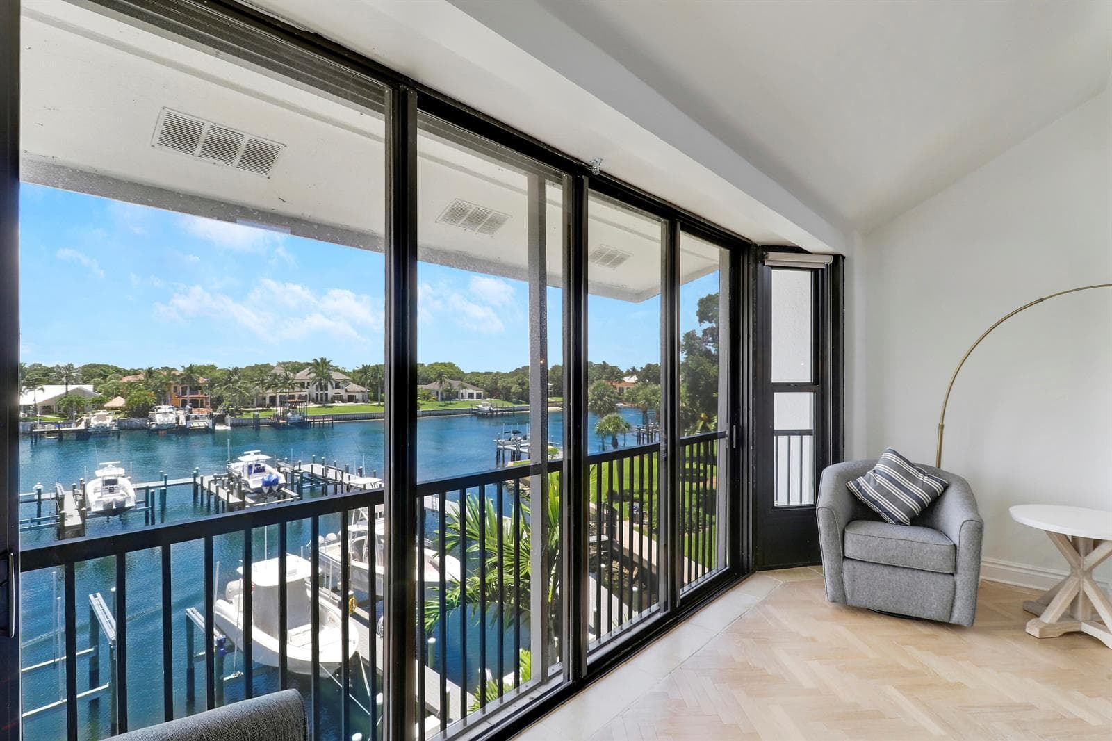 543 Bay Colony Drive N # Slip 8, Juno Beach, FL 33408 photo 3