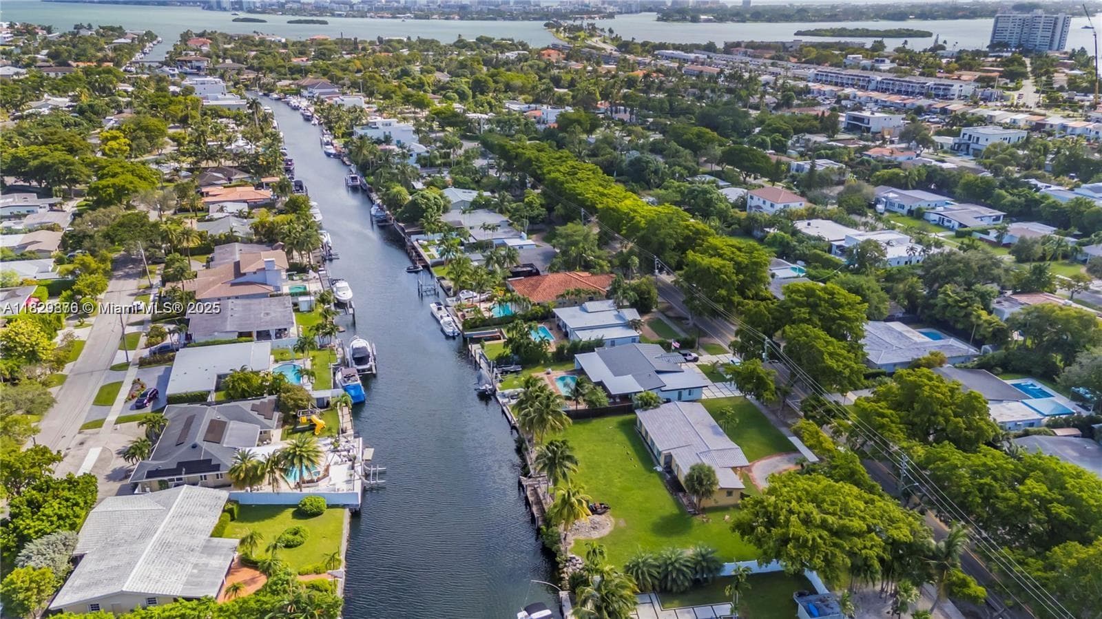 1865 Keystone Blvd, North Miami, FL 33181 photo 2
