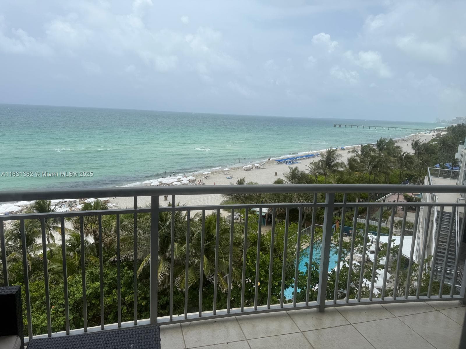 17375 Collins Ave # 702, Sunny Isles Beach, FL 33160