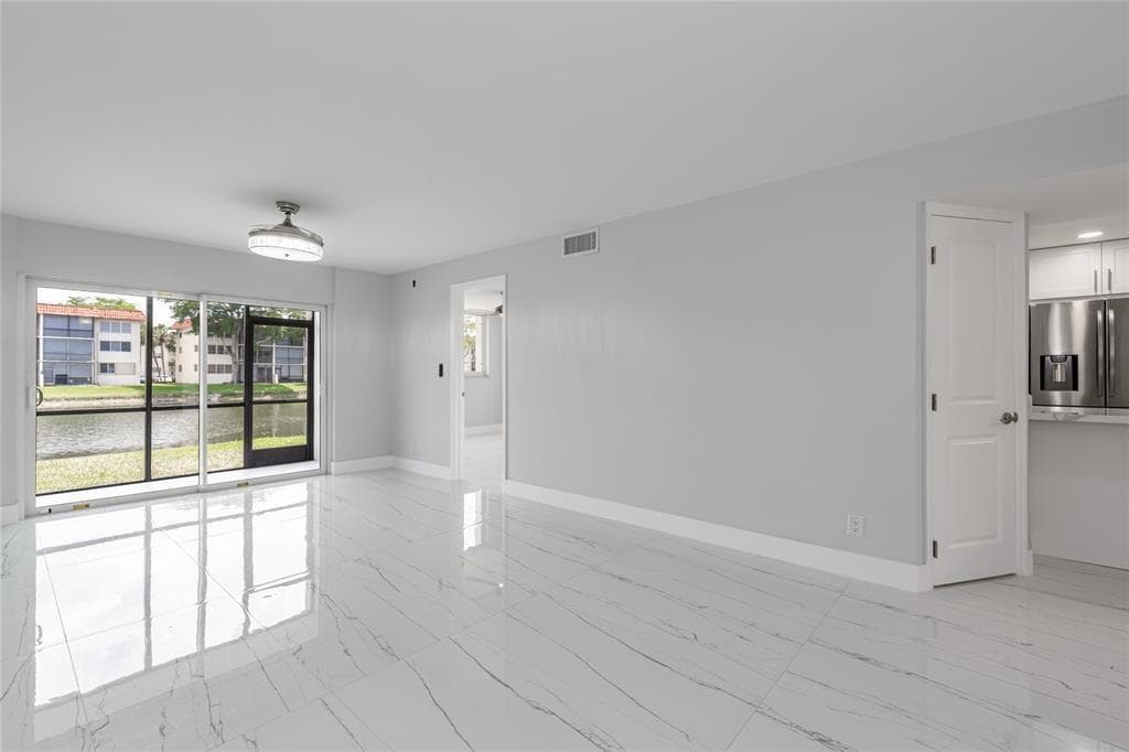 361 S Hollybrook Drive # 105, Pembroke Pines, FL 33025 photo 2