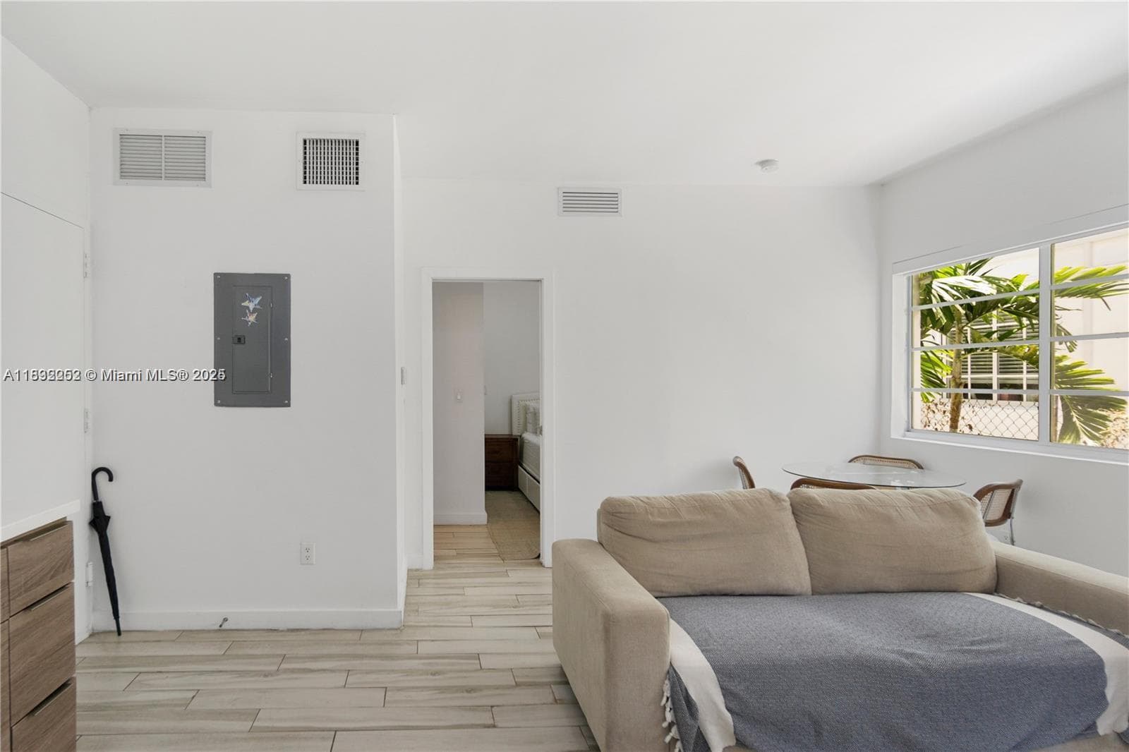 1560 Meridian Ave # 108, Miami Beach, FL 33139 photo 2
