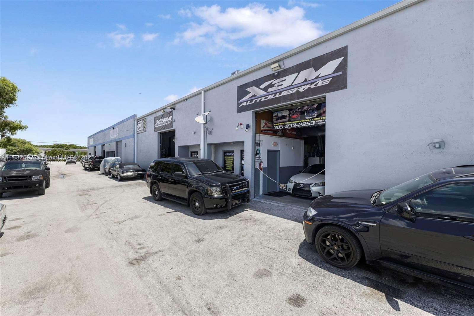 Mechanic Shop For Sale Near Tamiami Airport, Kendall, FL 33186 photo 3
