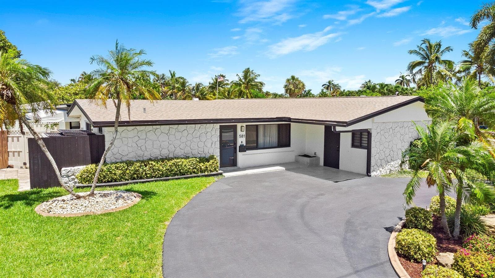 581 SE 5th Avenue, Pompano Beach, FL 33060 photo 3