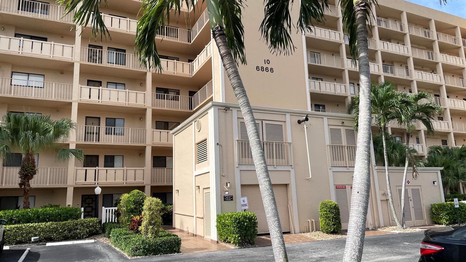 6866 Huntington Lane # 305, Delray Beach, FL 33446