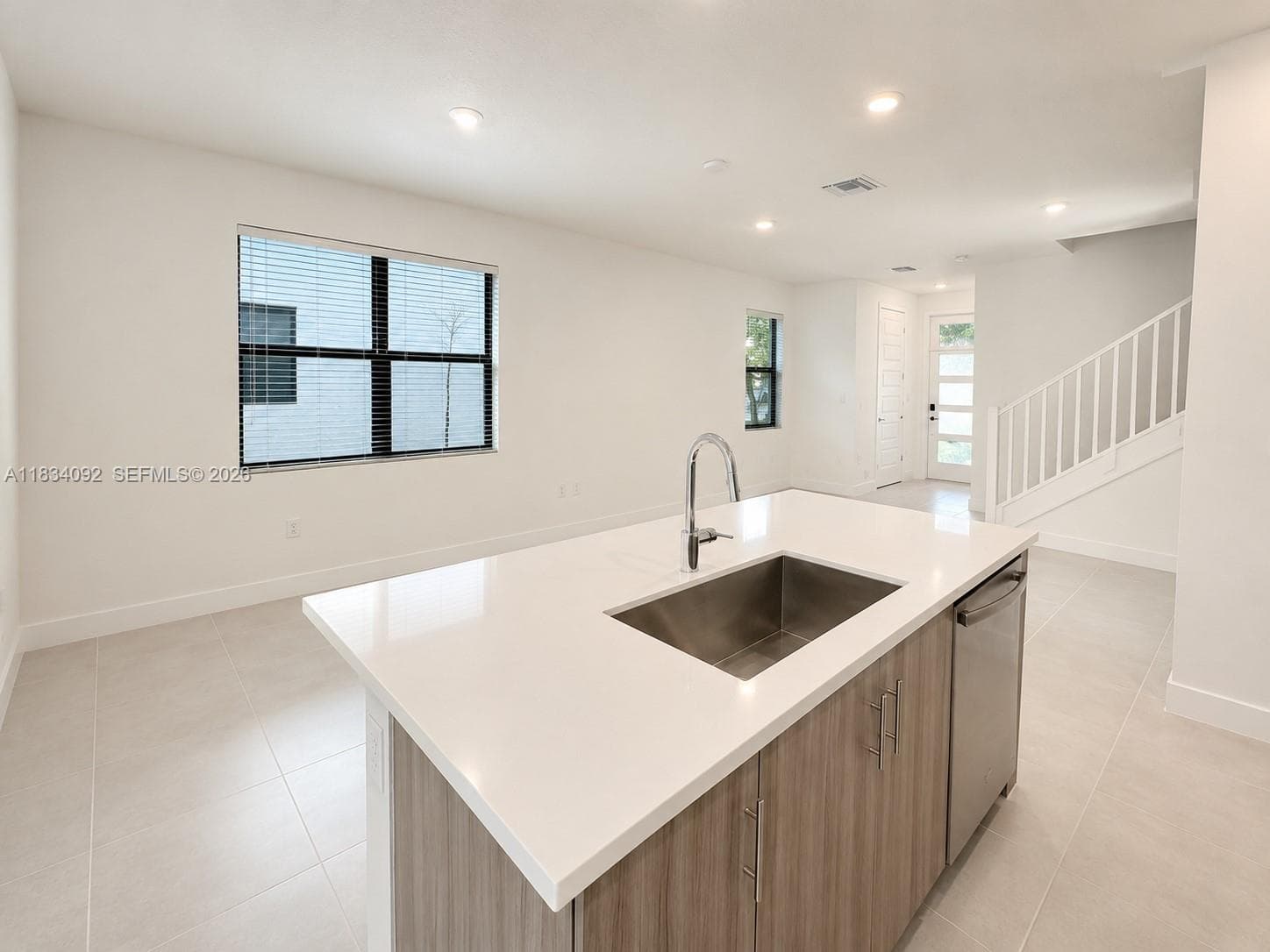 15842 NW 91 Ct # 15842, Miami Lakes, FL 33018 photo 2