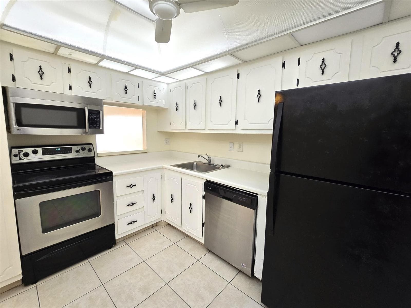 4334 NW 9th Avenue # 9-3B, Deerfield Beach, FL 33064 photo 3