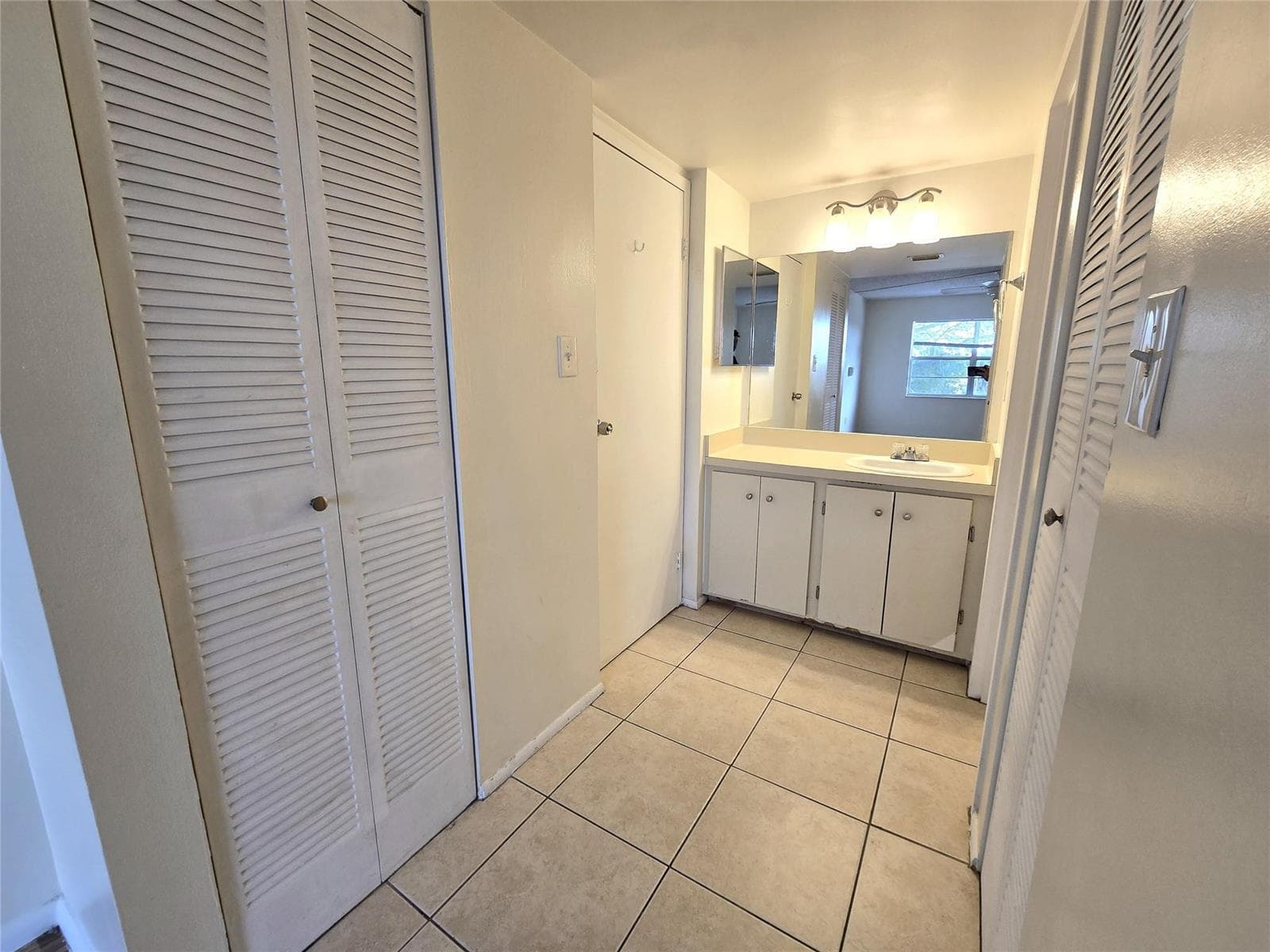 4334 NW 9th Avenue # 9-3B, Deerfield Beach, FL 33064 photo 5
