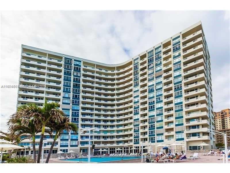 3180 S Ocean Dr # 1602, Hallandale Beach, FL 33009