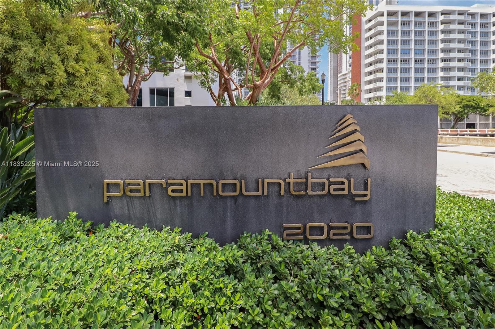 2020 N Bayshore Dr # 2801, Miami, FL 33137 photo 3