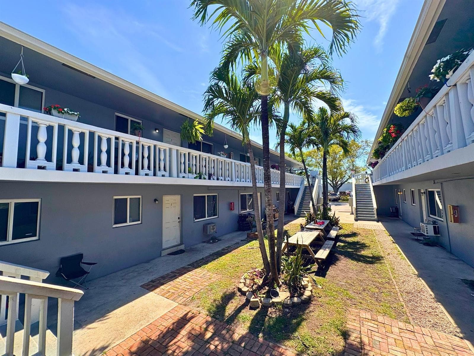 101-105 SE 26th Street, Fort Lauderdale, FL 33316