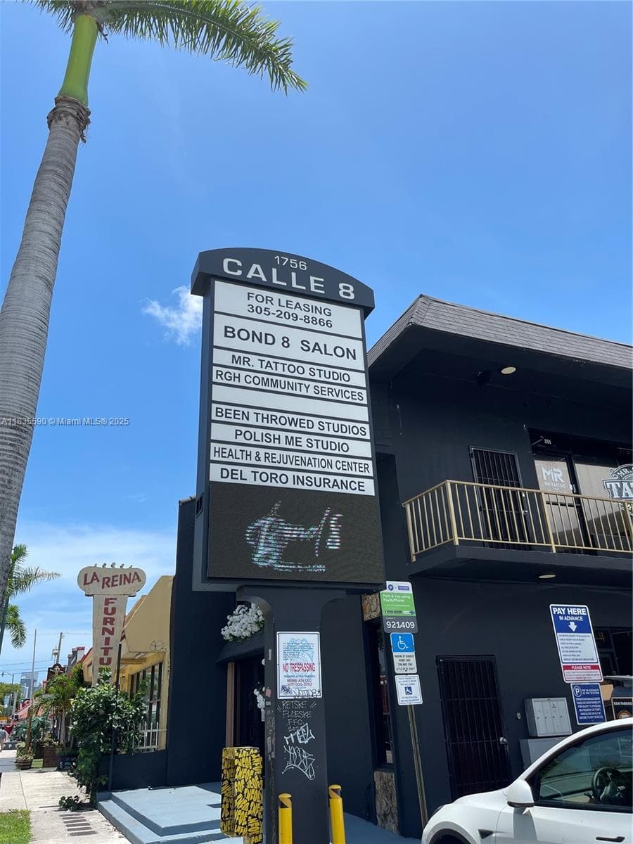 1756 SW 8th St # 204, Miami, FL 33135 photo 2