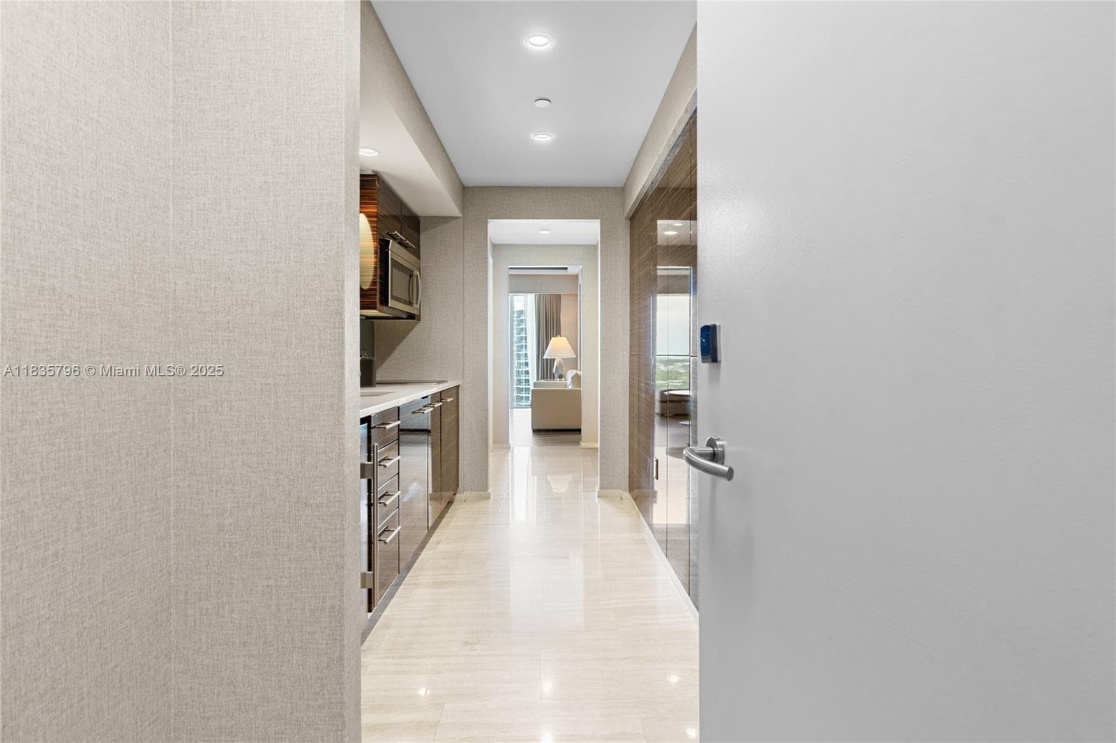 551 N Fort Lauderdale Beach Blvd # H1401, Fort Lauderdale, FL 33304 photo 2