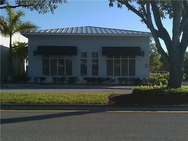 272 W Hillsboro Boulevard, Deerfield Beach, FL 33441 photo 2