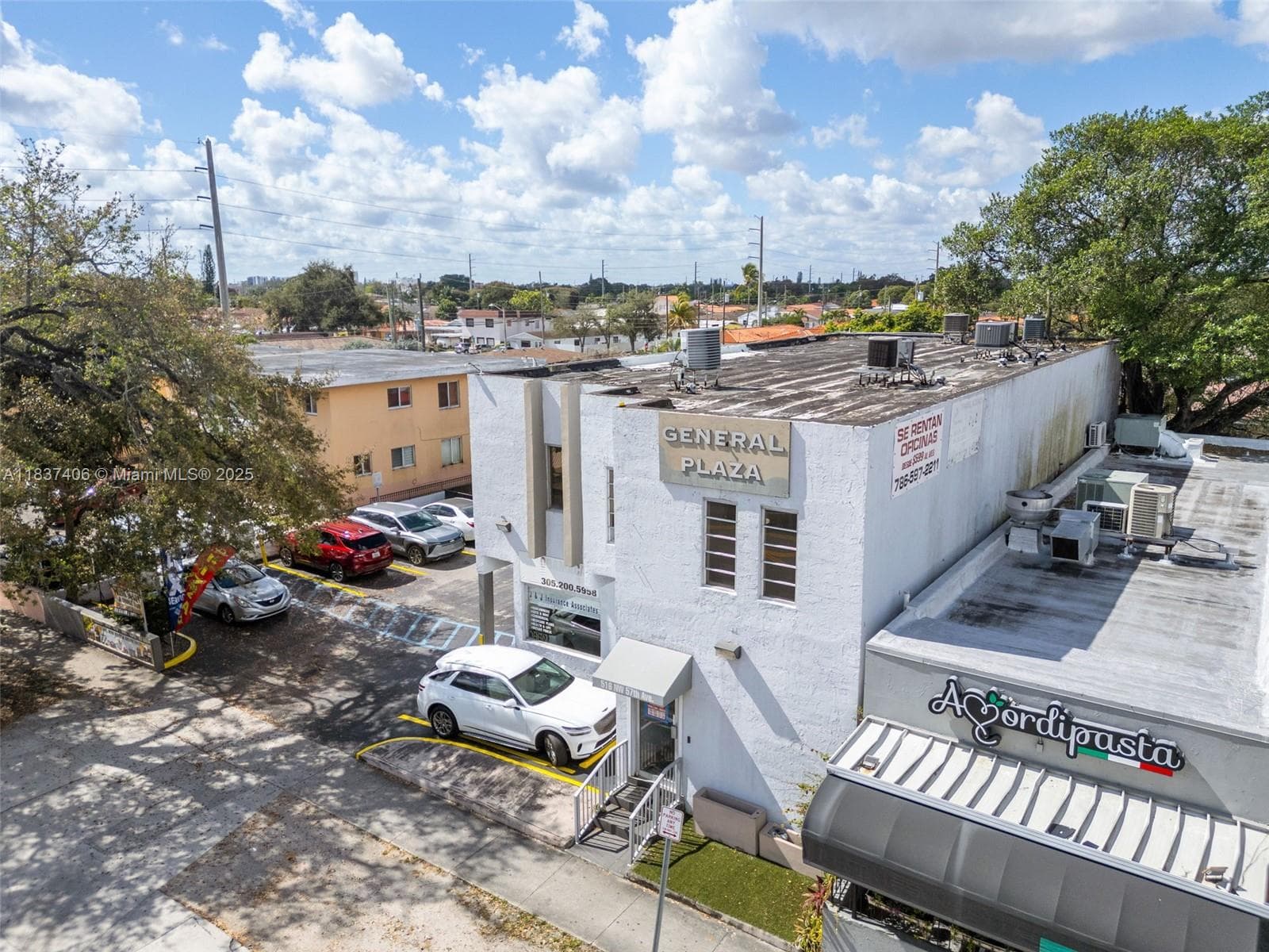 516 NW 57th Ave, Miami, FL 33126 photo 4