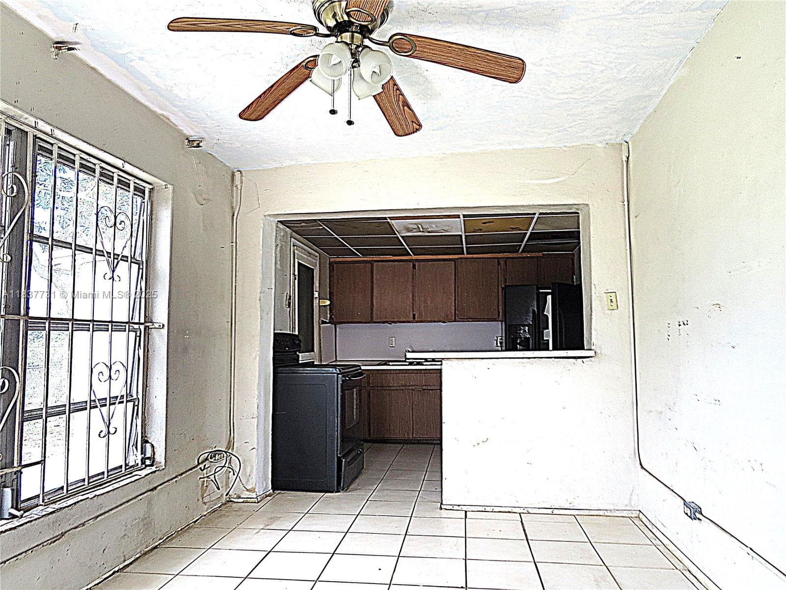 525 NW 16th St, Pompano Beach, FL 33060 photo 3