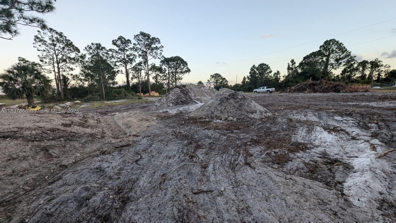 1247 Antonio Street E, Lehigh Acres, FL 33974