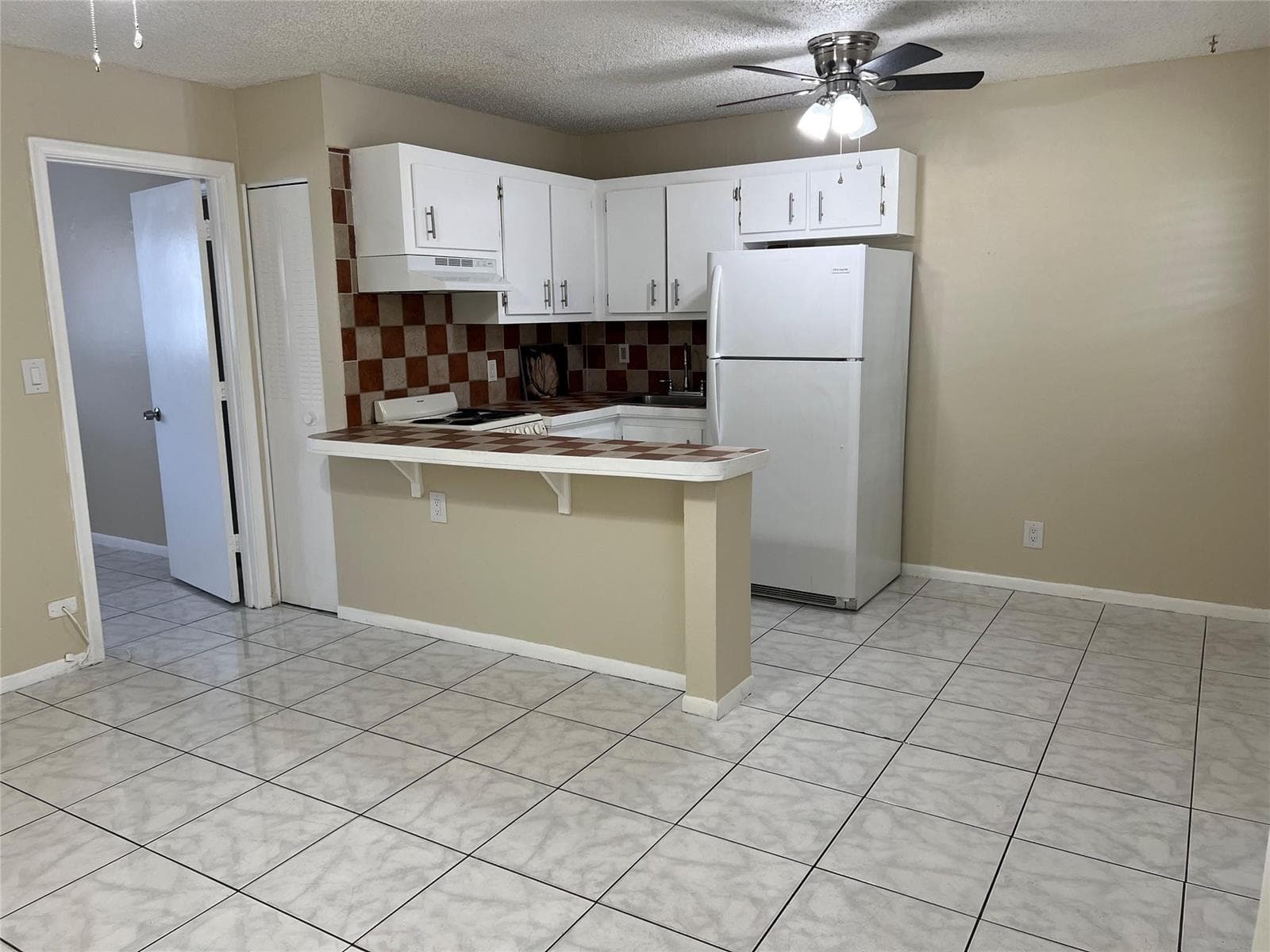 5168 NE 6th Avenue # 426, Fort Lauderdale, FL 33334 photo 4