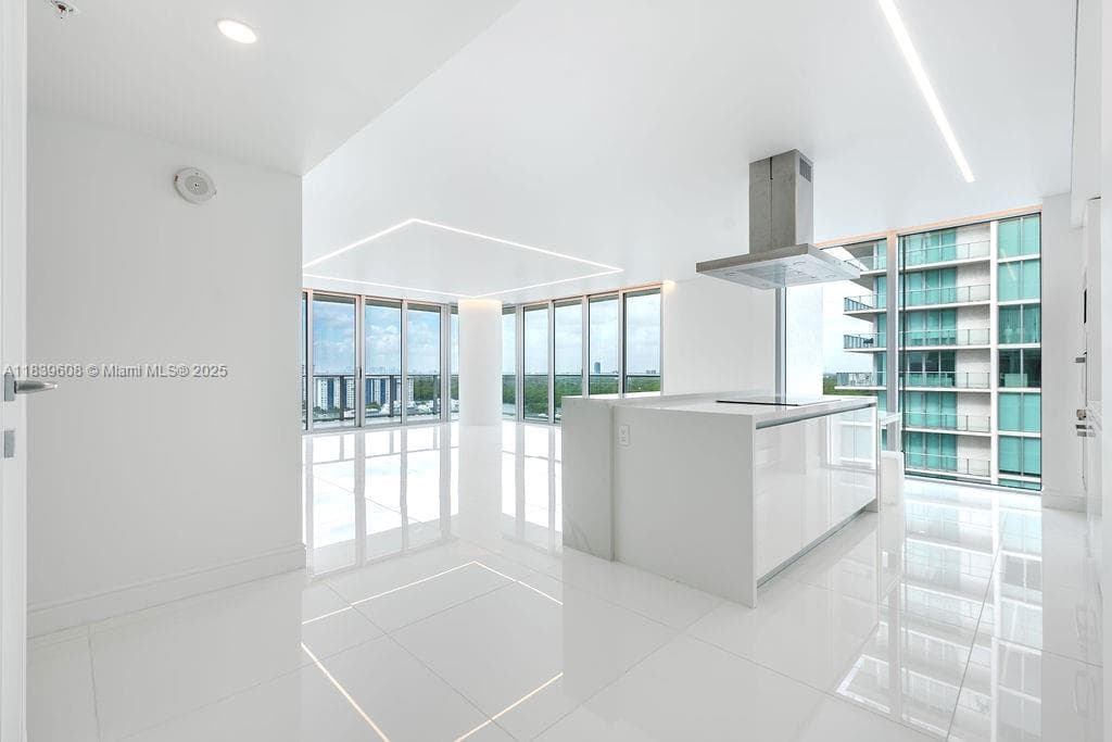 300 Sunny Isles Blvd # 4-1808, Sunny Isles Beach, FL 33160 photo 5