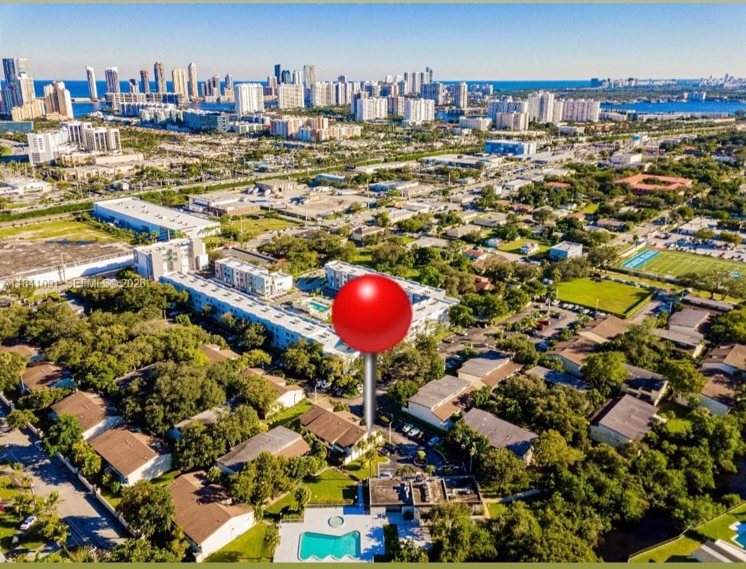 19200 NE 25th Ave # 323C, Miami, FL 33180 photo 4
