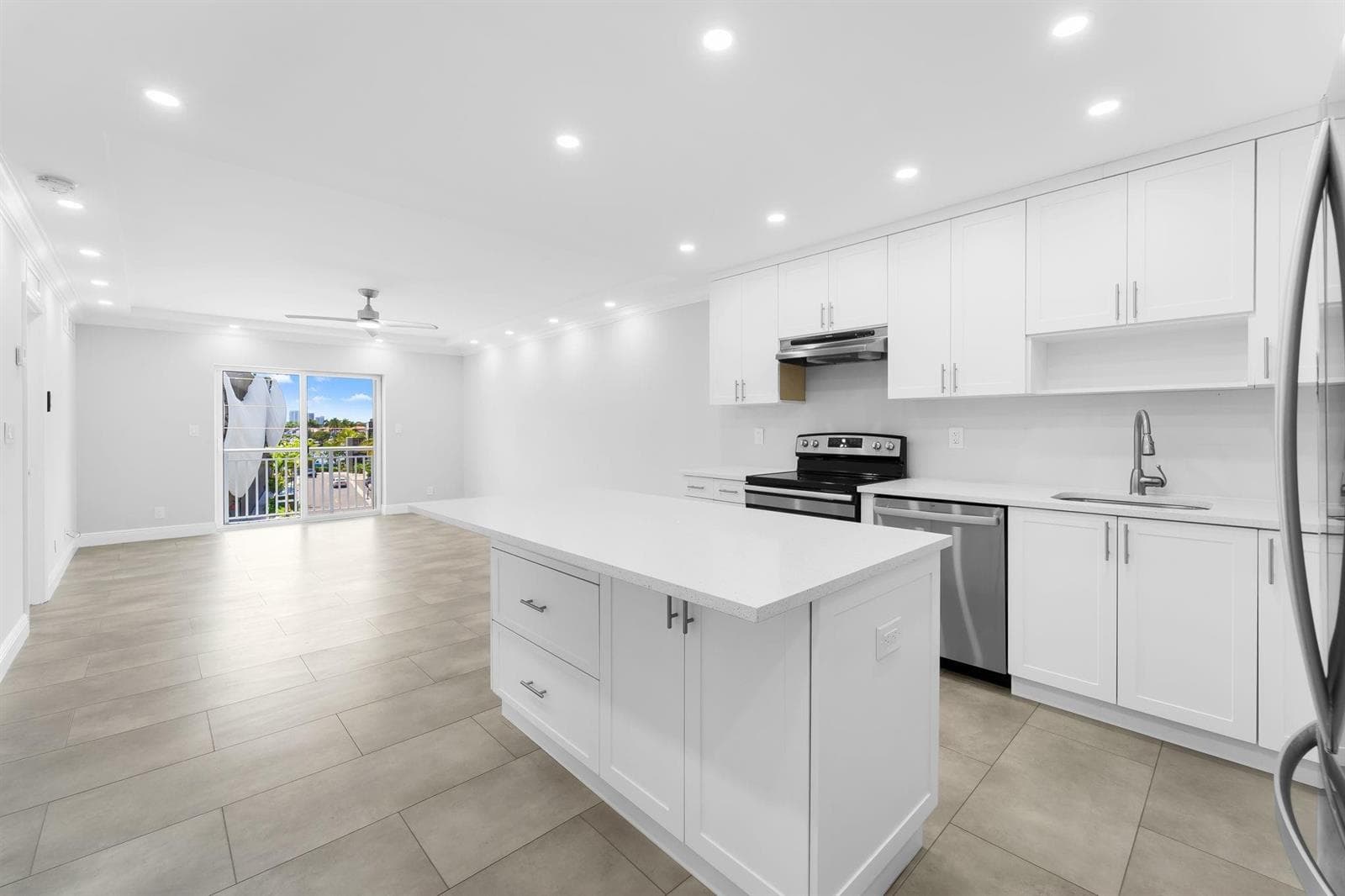 200 S Birch Road # 408, Fort Lauderdale, FL 33316 photo 3