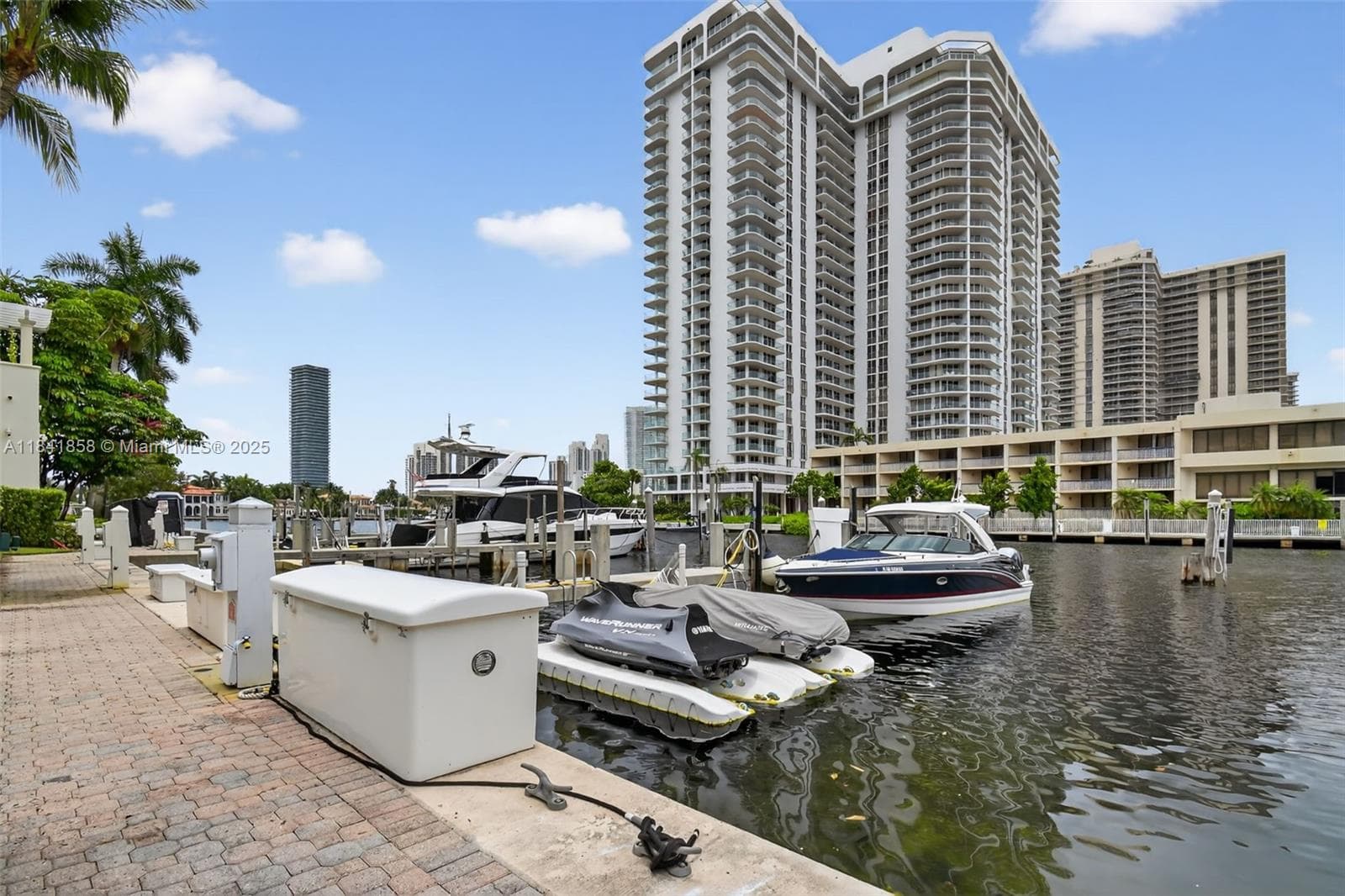 19925 NE 39th PL Boat Slip #16, Aventura, FL 33180 photo 3