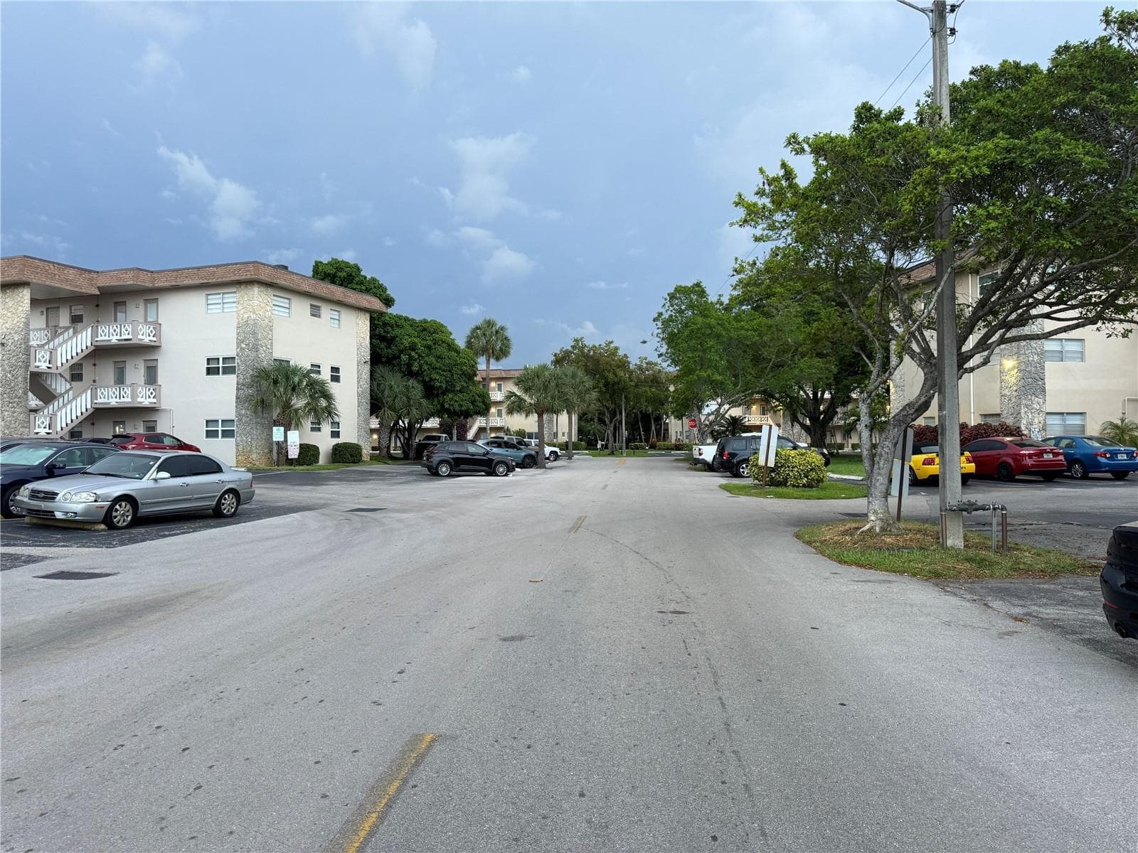 5111 W Oakland Park Boulevard # 307, Lauderdale Lakes, FL 33313 photo 3