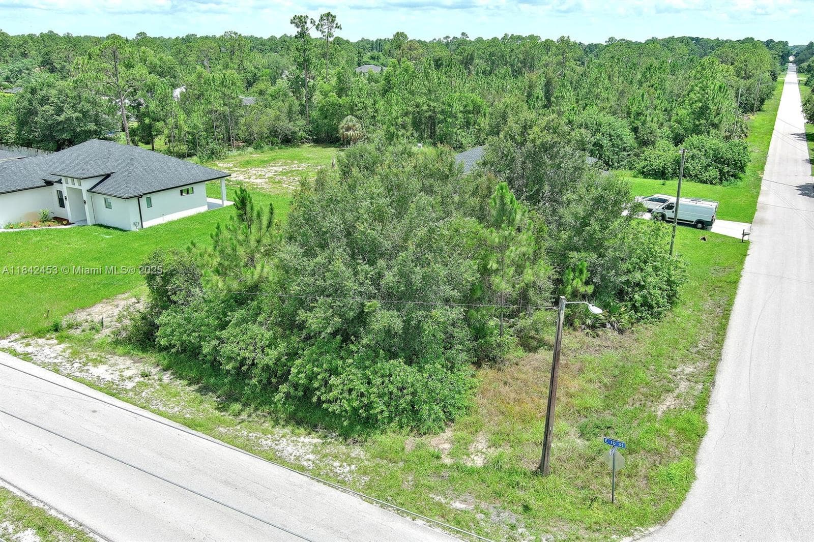2500 E 10th St, Lehigh Acres, FL 33936 photo 4
