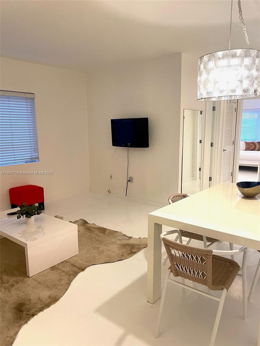 1616 Euclid Ave # 14, Miami Beach, FL 33139 photo 3