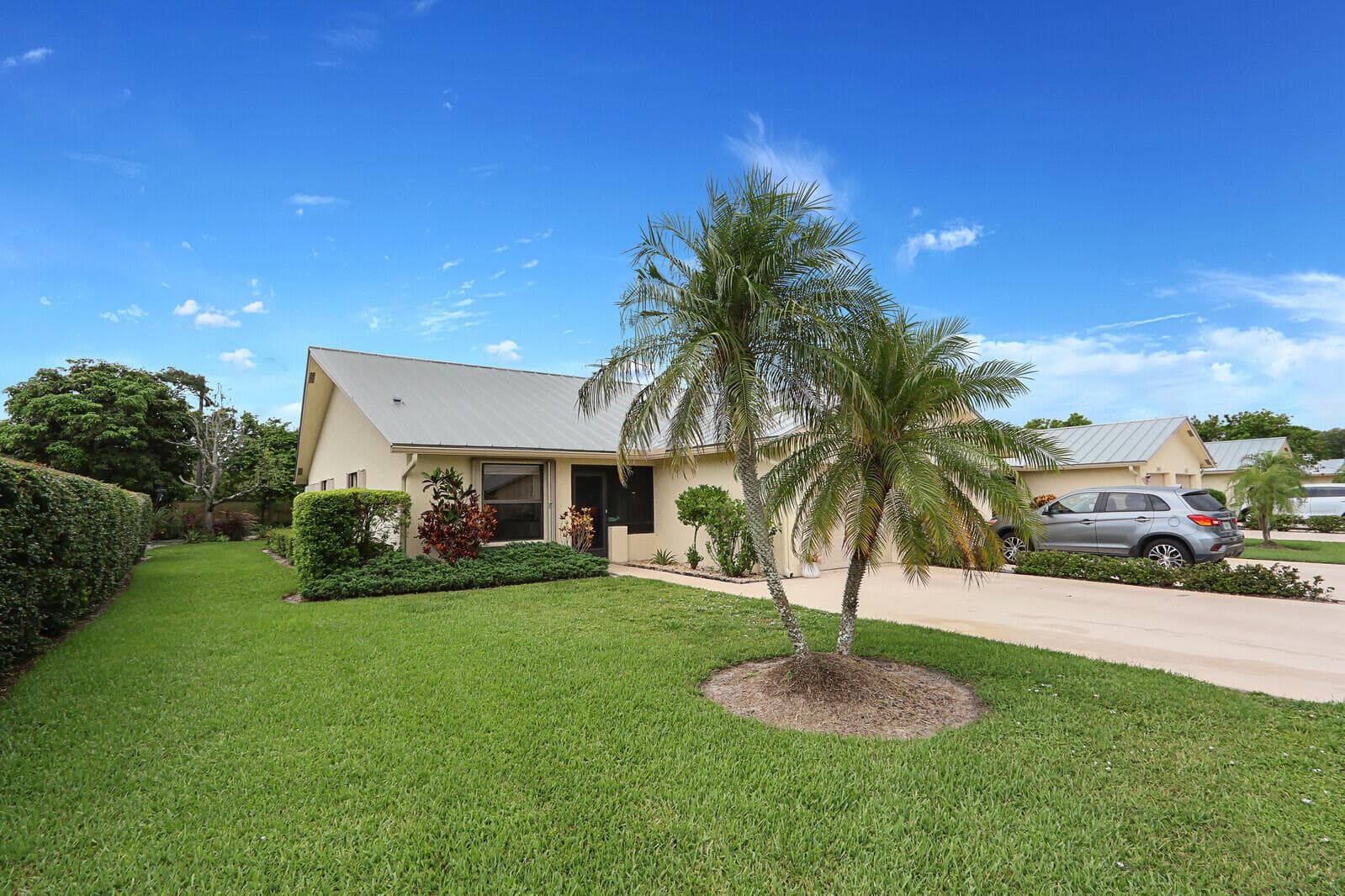 7655 SE Sugar Sand Circle, Hobe Sound, FL 33455 photo 3