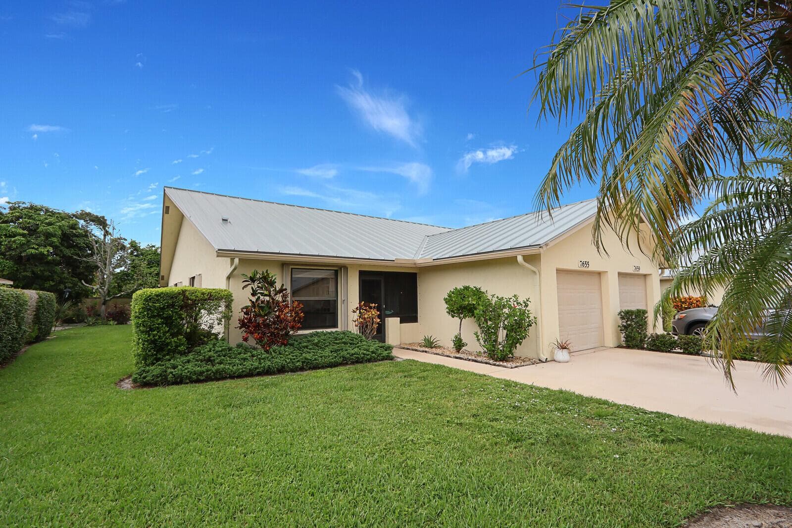 7655 SE Sugar Sand Circle, Hobe Sound, FL 33455 photo 4